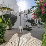 Sur Suites Castillo